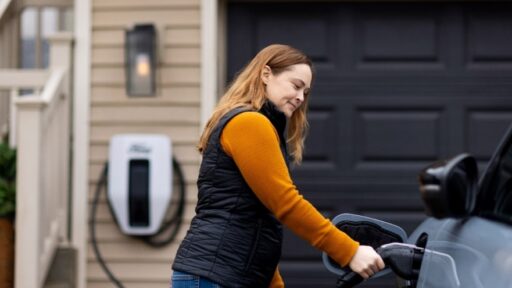 Ford extends the Ford Power Promise into 2025, offering free home chargers and installation for select EV models, enhancing convenience and promoting sustainable mobility.