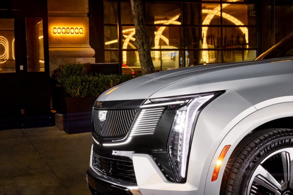 Dine in luxury with a Michelin-starred chef. Indulge in exquisite cuisine within the opulent Escalade IQ. Experience the ultimate in comfort and exclusivity. Limited-time offer. Reserve your spot now on Resy.com.