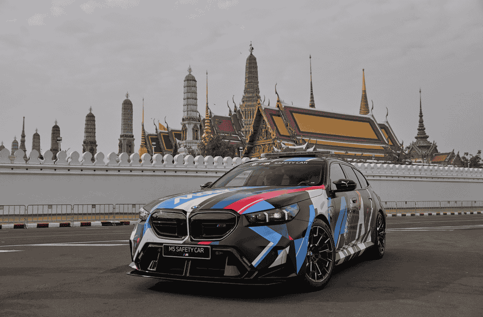 MotoGP kicks off 2025 in Bangkok with a fan event unveiling the new BMW M5 Touring MotoGP Safety Car, featuring a powerful M HYBRID powertrain and racetrack-ready design.