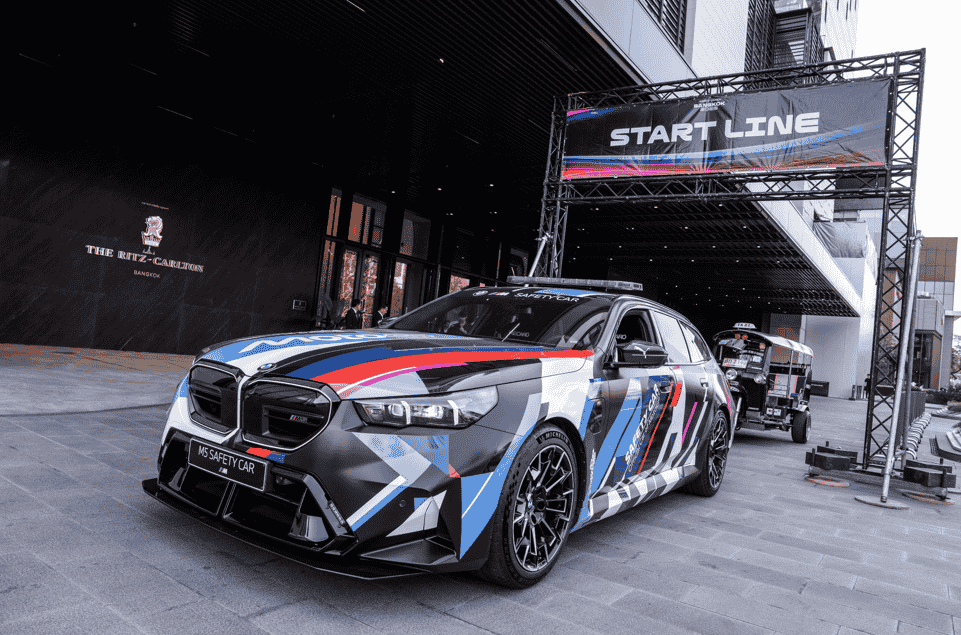 MotoGP kicks off 2025 in Bangkok with a fan event unveiling the new BMW M5 Touring MotoGP Safety Car, featuring a powerful M HYBRID powertrain and racetrack-ready design.