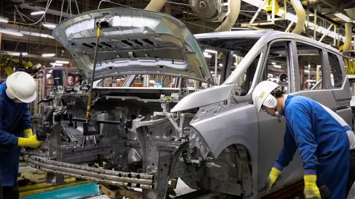 Nissan is expanding its use of green steel in Japan, cutting CO2 emissions and advancing its goal of carbon neutrality by 2050 through sustainable manufacturing practices.