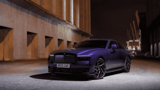 Rolls-Royce debuts Black Badge Spectre, its most powerful model ever, featuring 659 hp, bold aesthetics, advanced performance, and an electrifying driving experience.