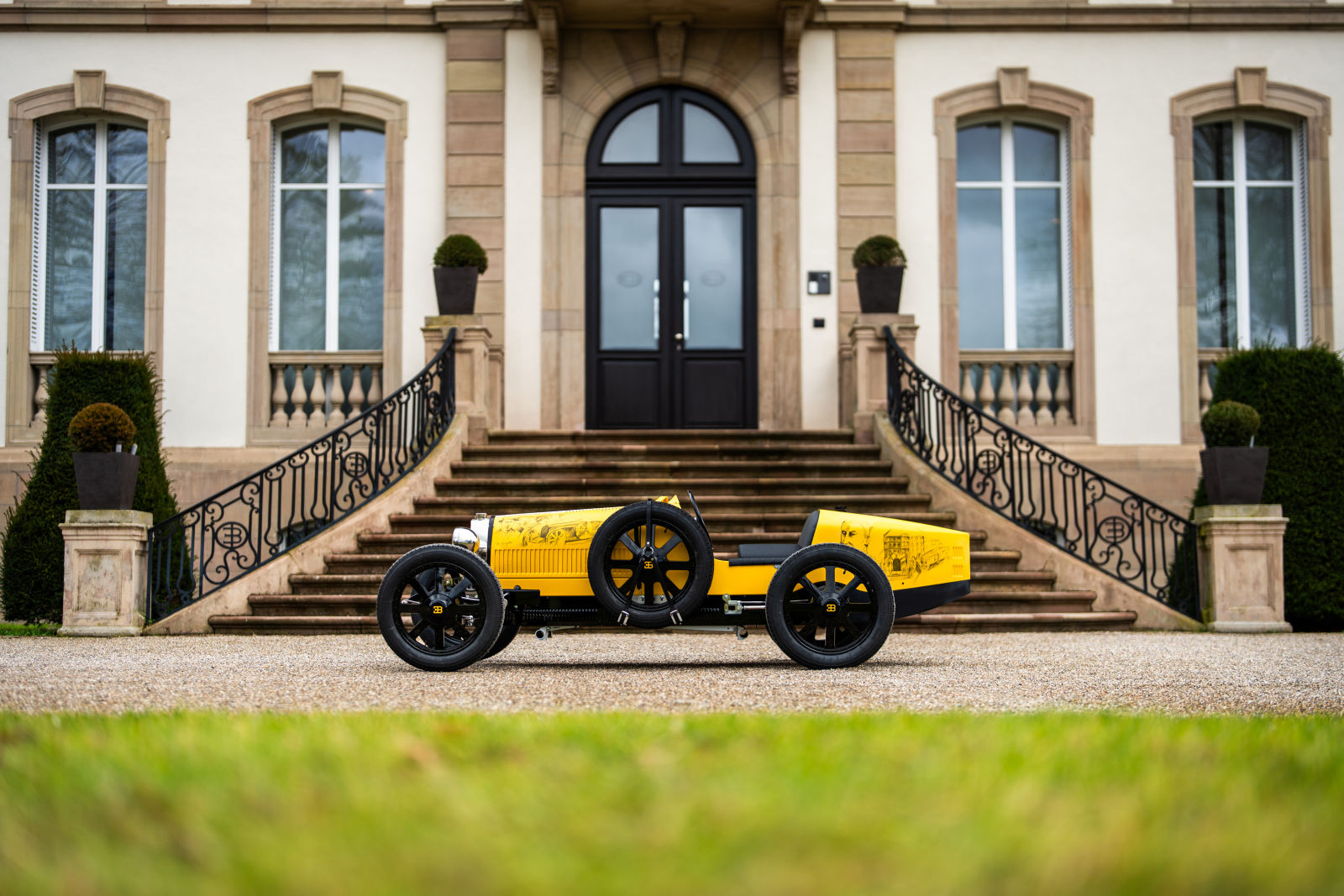 Bugatti and Hedley Studios create a one-of-a-kind Bugatti Baby II, blending artistry, heritage, and luxury with hand-drawn sketches honoring Ettore Bugatti’s legacy.