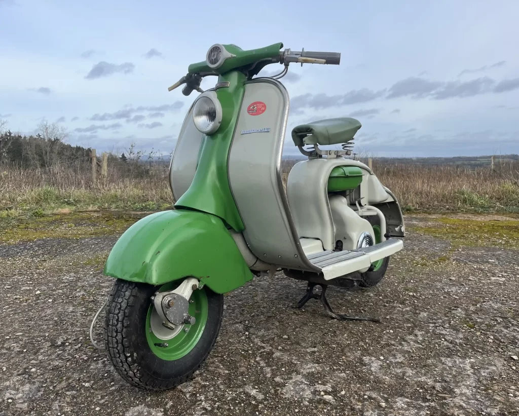 TV star Henry Cole’s 1957 Lambretta LD150 Mk3 is heading to auction on 26 March. Featured on ‘Shed and Buried,’ the vintage scooter is in great condition and road-ready.