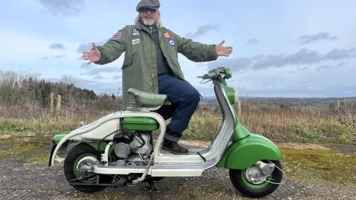 TV star Henry Cole’s 1957 Lambretta LD150 Mk3 is heading to auction on 26 March. Featured on ‘Shed and Buried,’ the vintage scooter is in great condition and road-ready.