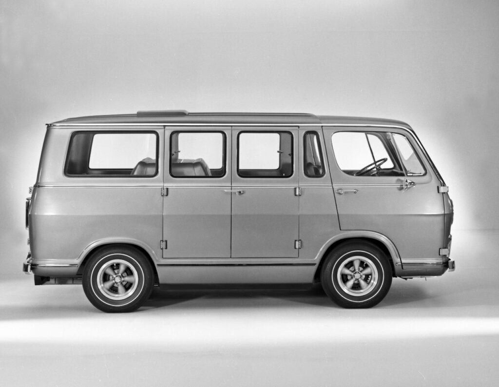 Discover the story of GM’s 1966 Electrovan, the world’s first fuel-cell vehicle, and how it paved the way for today’s hydrogen-powered solutions in heavy-duty transport.
