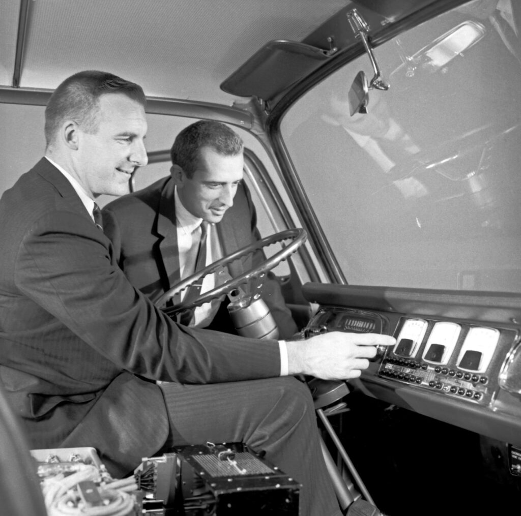 Discover the story of GM’s 1966 Electrovan, the world’s first fuel-cell vehicle, and how it paved the way for today’s hydrogen-powered solutions in heavy-duty transport.