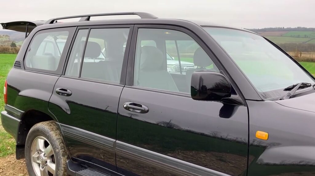 Jethro’s 2007 Toyota Land Cruiser, typically worth up to £35,000, is up for auction starting at just £2 alongside his farm gear, with viewings set in Devon this May.