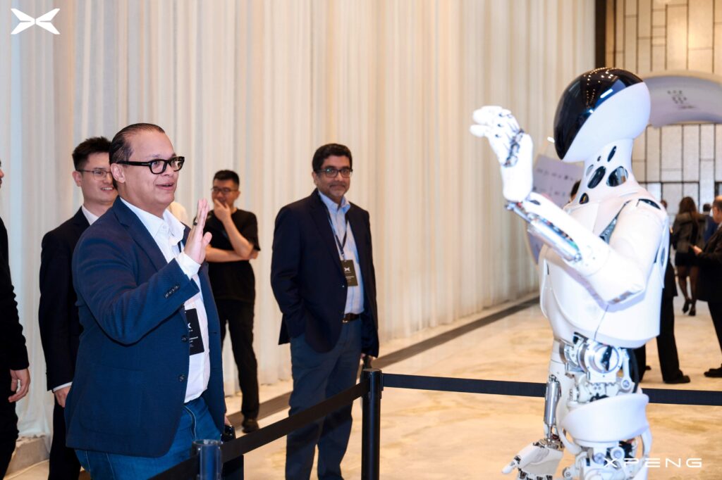 XPENG revealed its Red Carpet Program at the 2025 Global Partner Conference, outlining bold plans for AI mobility, global growth, and smarter EV experiences worldwide.