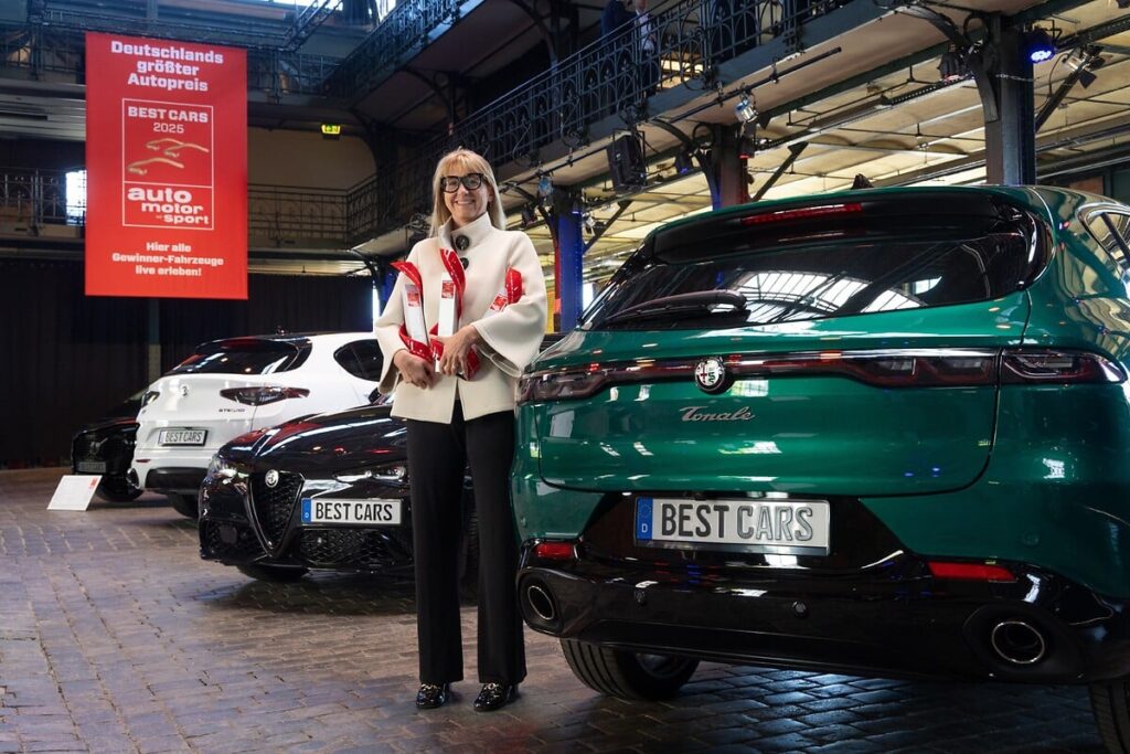 Alfa Romeo wins three Best Cars awards from auto motor und sport as the Giulia, Tonale and Stelvio top their categories, celebrating style, performance and fan loyalty.