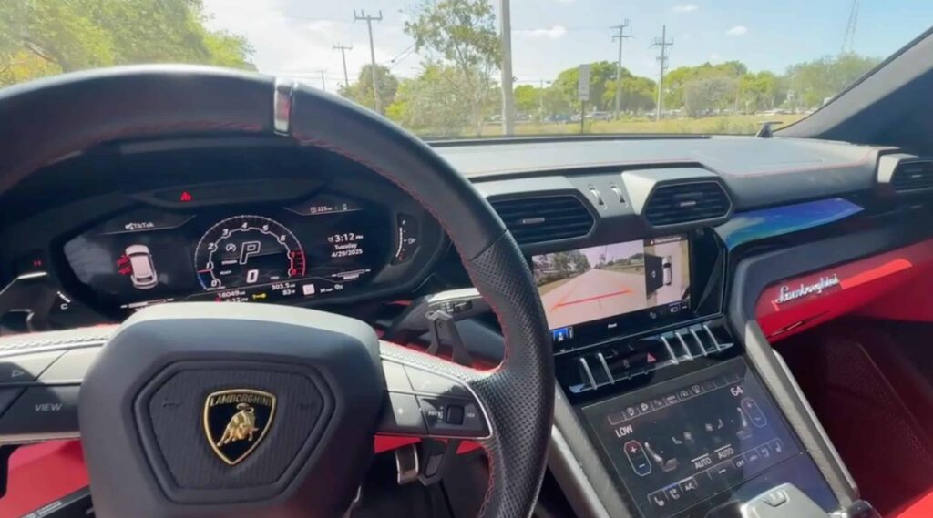 One-of-a-kind Lamborghini Urus Apocalypse Inferno super-SUV with 641 horsepower, custom off-road build and 33-inch tires hits auction with no guide price.