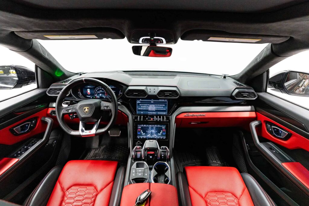 One-of-a-kind Lamborghini Urus Apocalypse Inferno super-SUV with 641 horsepower, custom off-road build and 33-inch tires hits auction with no guide price.