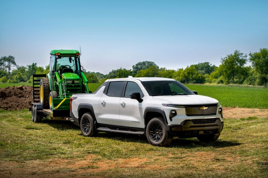 The Chevy Silverado EV Work Truck tops Edmunds’ EV range list with 539 miles on a charge, outperforming its EPA estimate and proving its power as a capable workhorse.