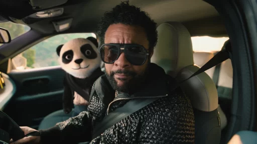 Fiat celebrates 30 years of Shaggy’s “Boombastic” with a new track and vibrant video starring the Fiat Grande Panda, blending retro style, fun design, and electric innovation.
