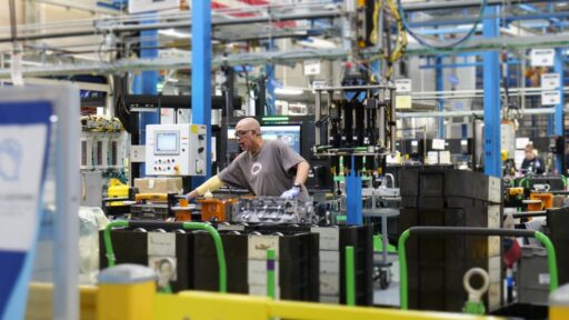 Inside GM’s Performance Build Center, master technicians handcraft the 1,064-hp LT7 engine for the 2025 Corvette ZR1, blending precision, passion, and American muscle.