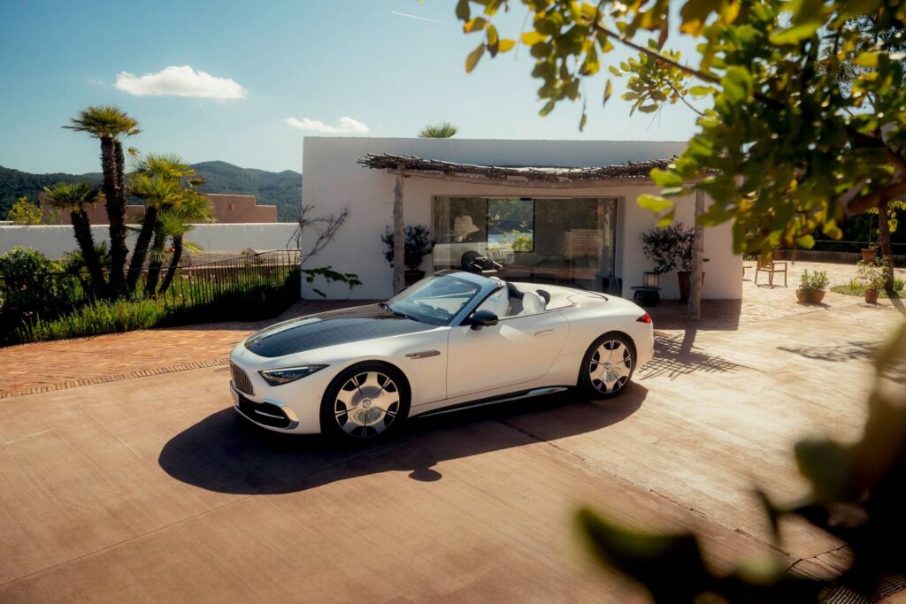 Mercedes-Maybach unveils the SL 680 Monogram Series, a 585 hp open-top luxury car blending elite performance, bespoke design, and handcrafted elegance in bold new form.