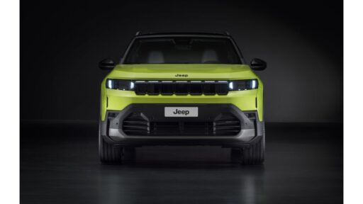 Jeep returns as Juventus jersey sponsor for the 2025-2026 season in a renewed multi-year deal, uniting two iconic brands across all teams with expanded partnership elements.