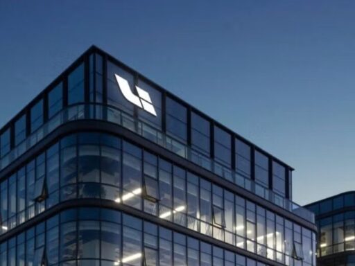 Li Auto delivered 33,939 vehicles in April 2025, up 31.6 percent year over year, and unveiled new models while expanding its retail, service, and charging networks across China.