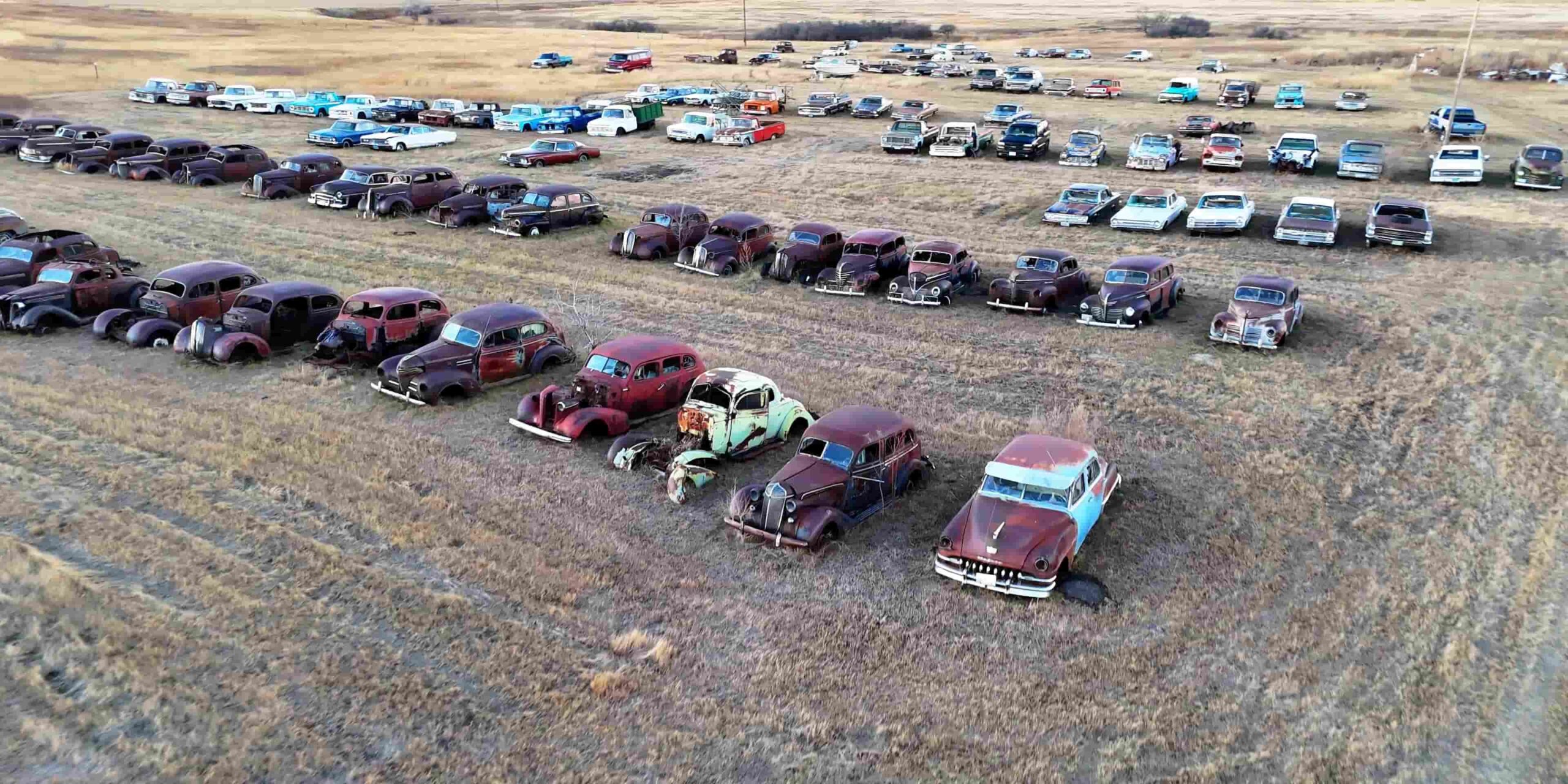 A field of 300 classic American cars from the Sagaser collection is set for auction in North Dakota this June - with models ranging from pre-war to 70s muscle cars.