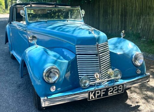 A 1946 Armstrong Siddeley once owned by speed legend Sir Malcolm Campbell is up for auction, fully restored and expected to fetch up to £15,000 at Haynes Motor Museum.